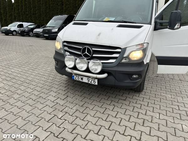 Mercedes-Benz Sprinter 319 - 5