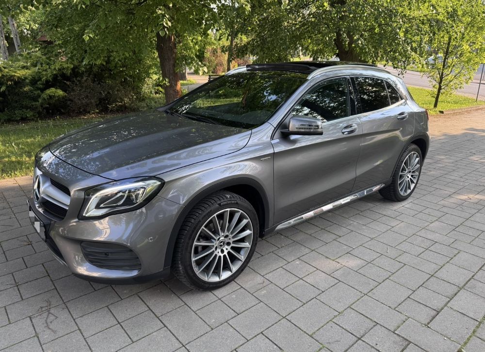 Mercedes-Benz GLA 220 d 7G-DCT AMG Line 2019