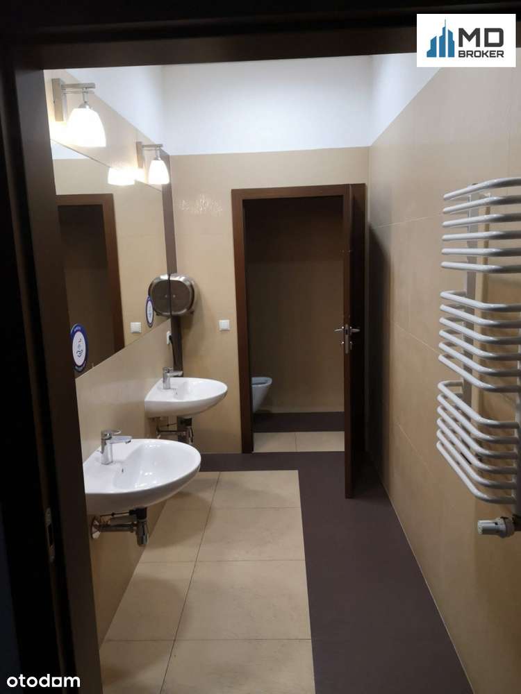 Obiekt produkcyjno-magazynowy + biura/działka 1,8h-15