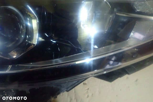 LAMPA PRAWA REFLEKTOR NISSAN QASHQAI 2 II LIFT 17- - 5