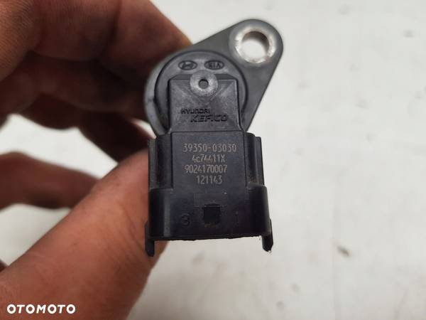 KIA RIO IV CZUJNIK WAŁKA ROZRZĄDU 39350-03030 17- - 3