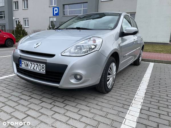 Renault Clio 1.2 16V Techno Feel - 2