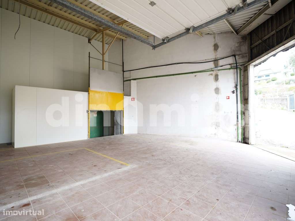 Imóvel Industrial / Serviços-34