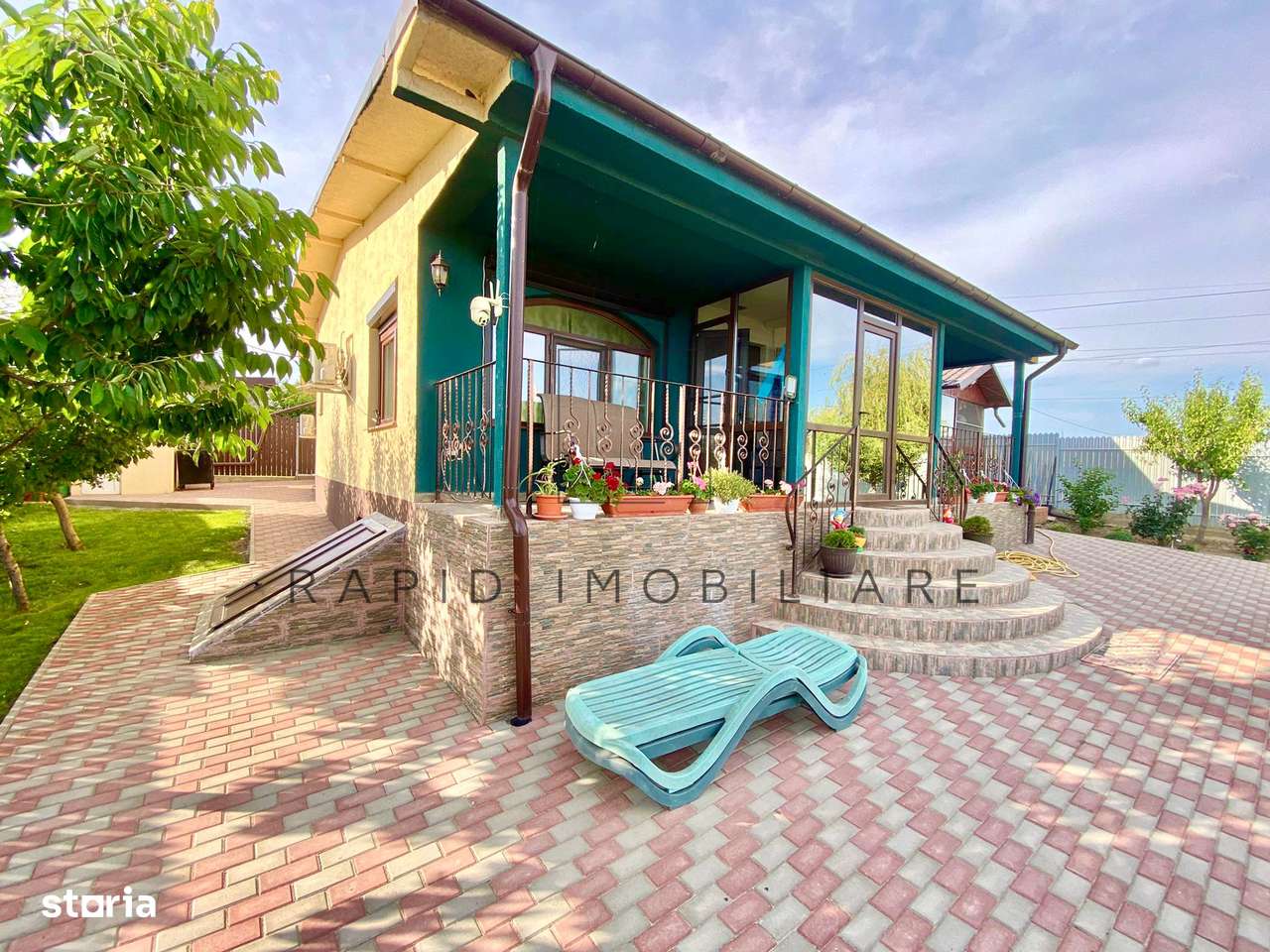 Casa + Teren in Sendreni - 145 000 Euro NEGOCIABIL - Imagine principală: 5/19