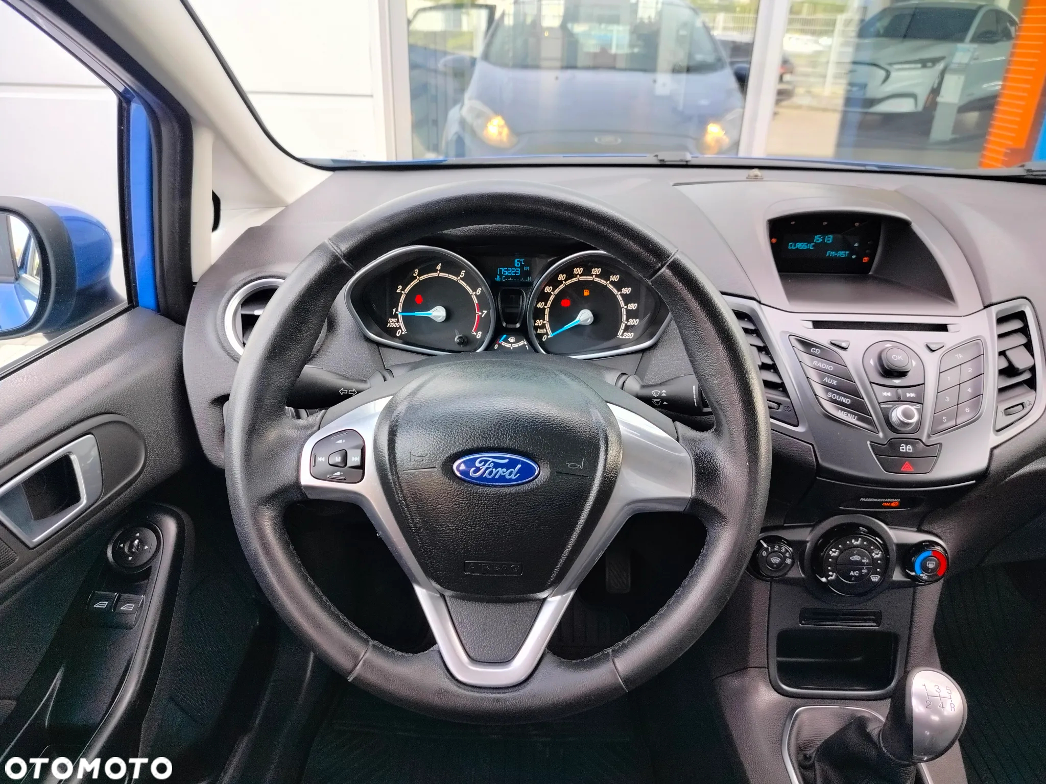 Ford Fiesta 1.0 EcoBoost Trend - 8