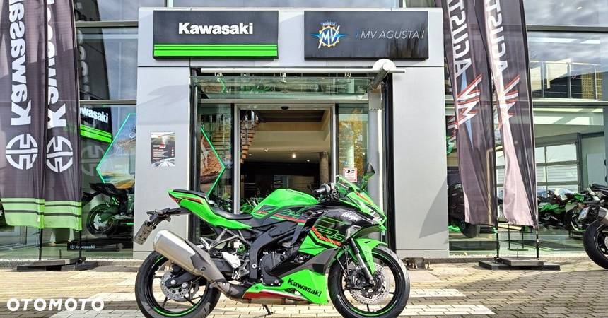 Kawasaki ZX - 3