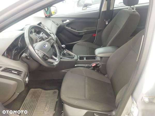 Ford Focus 1.6 TDCi Trend - 8