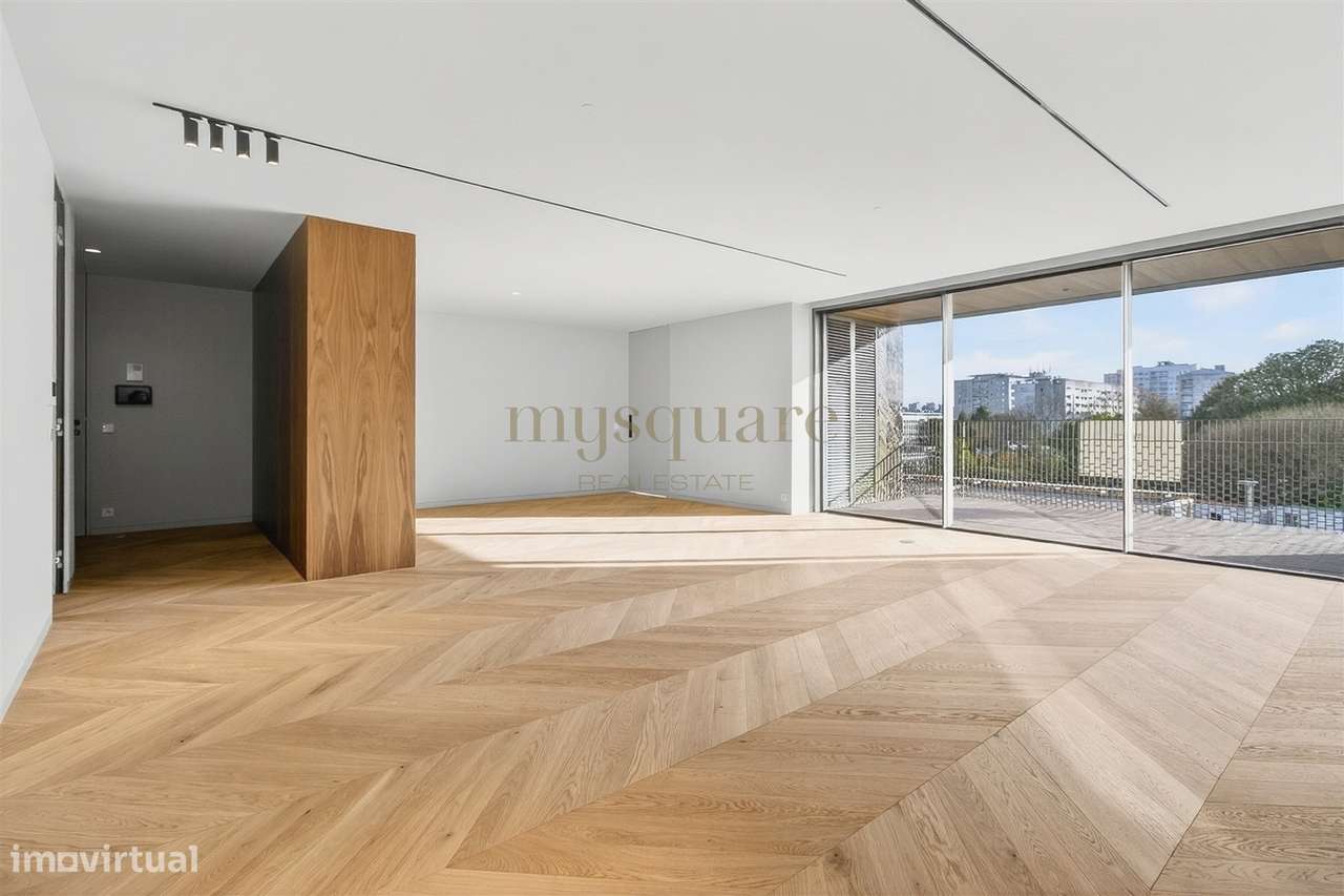 Apartamento T3 de luxo, inserido em condomínio privado - Boavista, Por-4