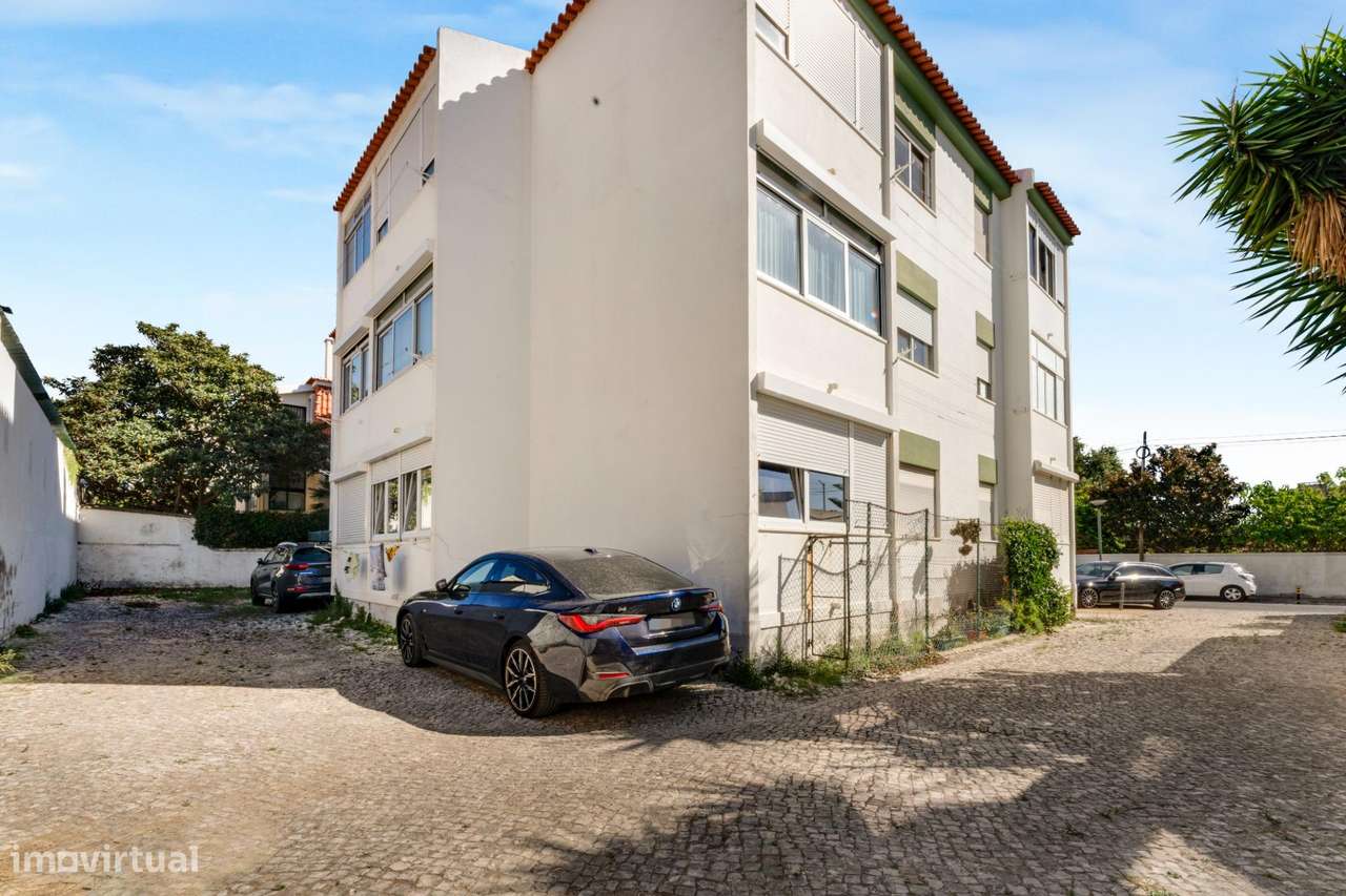T1 Renovado a Poucos Minutos da Praia em Carcavelos-22