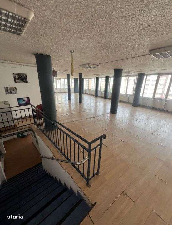Spatiu Comercial de inchiriat pe 2 nivele, 300 MP, zona Piata Marasti - Imagine principală: 2/5