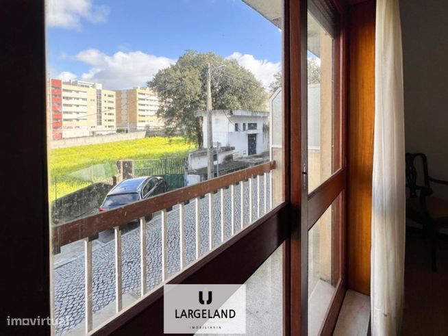 Apartamento T3 + 1 - Pedrouços-3