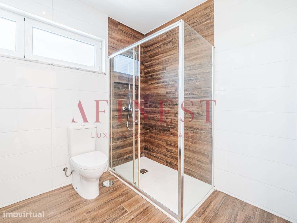 MORADIA T5 NA ABÓBODA DISPONÍVEL DE IMEDIATO-26