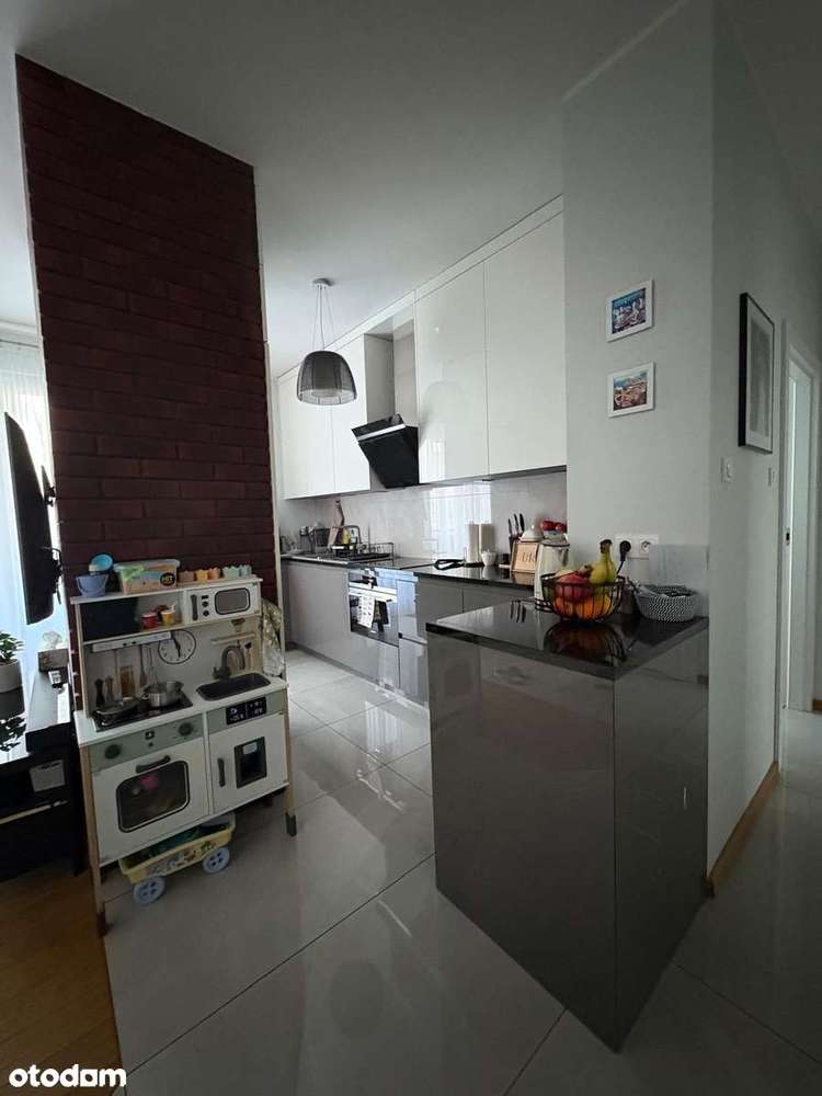 Mieszkanie 58m2 + 2 miejsca garażowe + miejsce naziemne - Pełny obrazek: 2/19