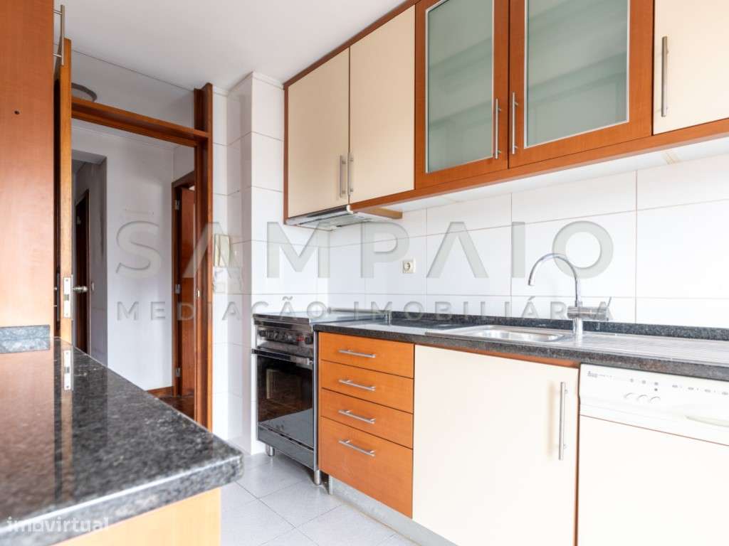 Apartamento T3 - Metro Estádio do Mar/Senhora da Hora! - Grande imagem: 4/25