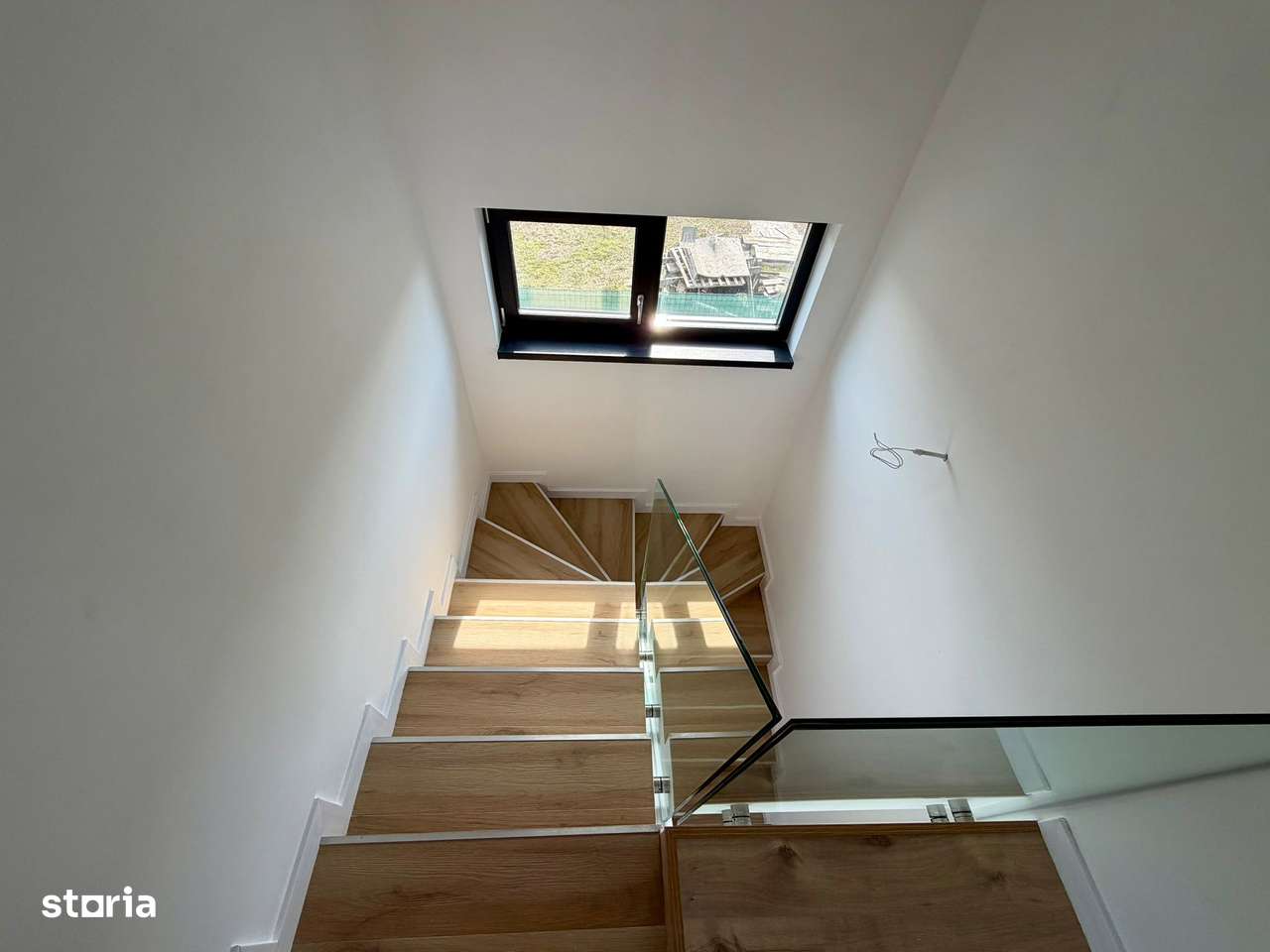 Casă nouă de vânzare | individuală - 4 Camere - Berceni Ilfov | 420 mp-13