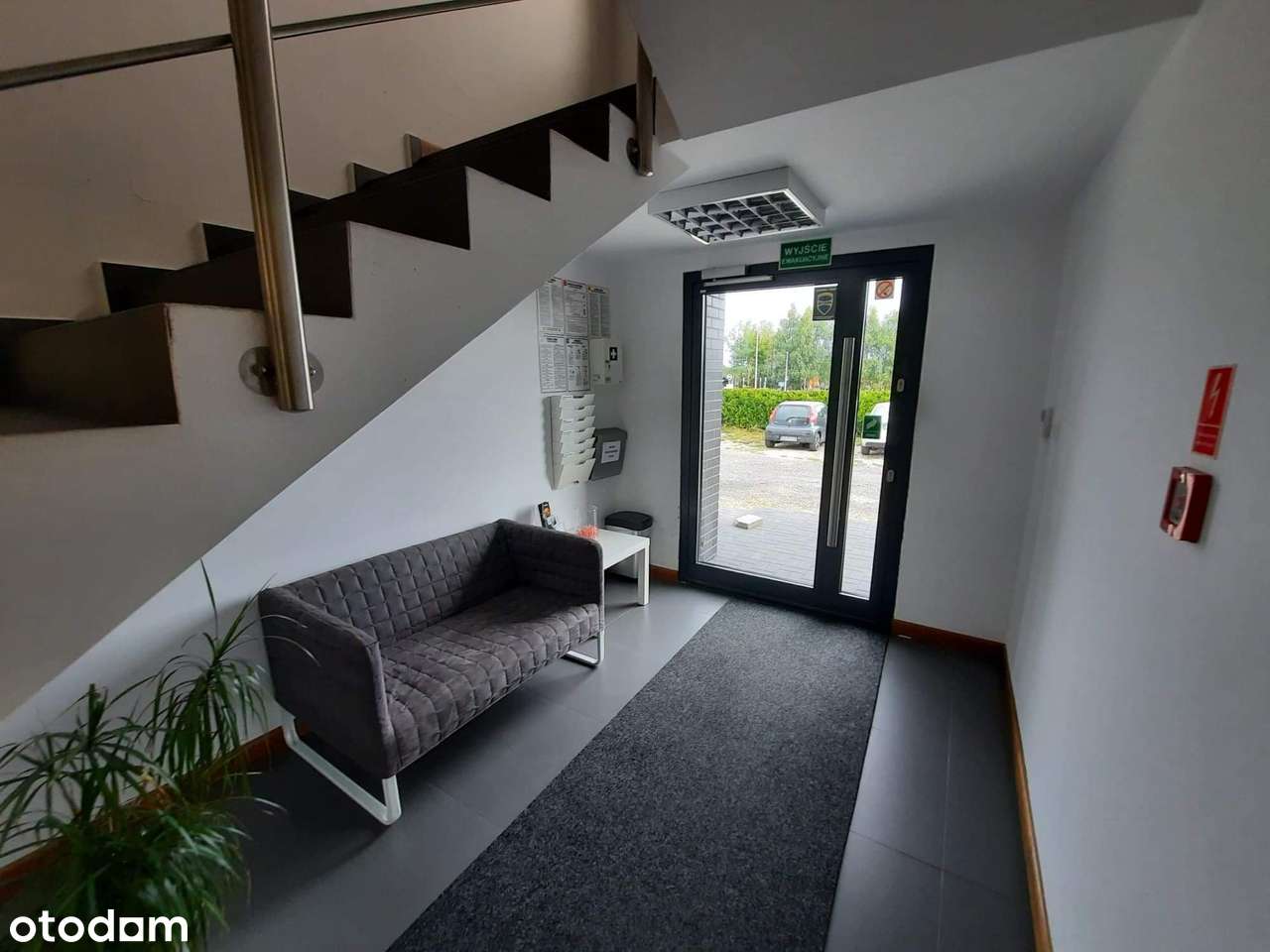 Wynajmę lokal  biurowy 32 m² Rumia - Pełny obrazek: 5/8