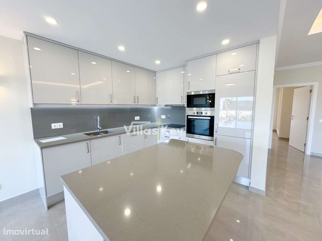 Charmosa moradia T2 em campo de Golfe em Lagos - Grande imagem: 5/24