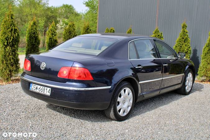 Volkswagen Phaeton 3.2 V6 4Mot (5 os.) - 16