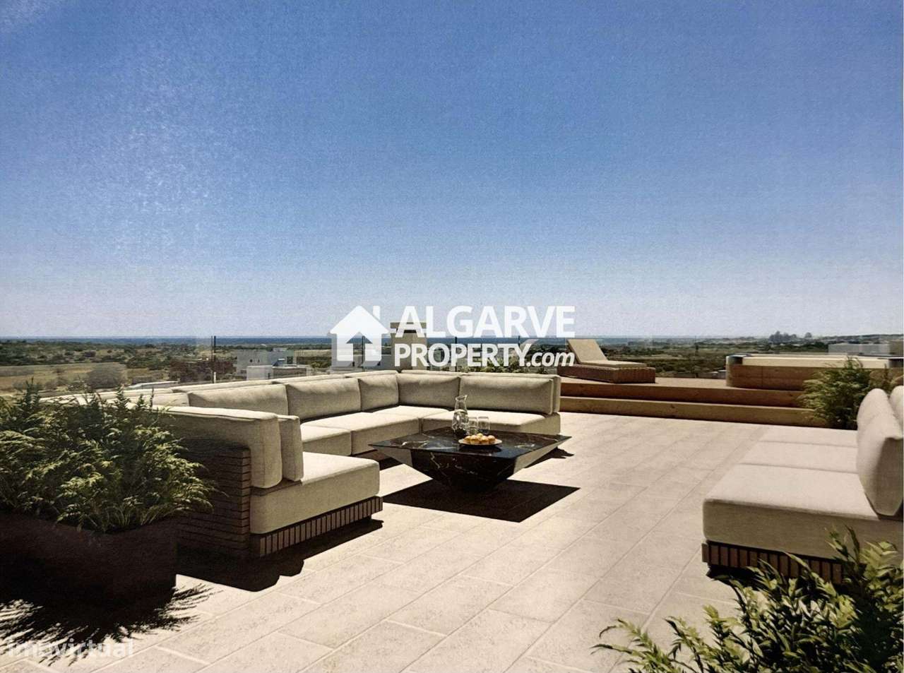 Moradia de Luxo T4 com Piscina e Vista Mar na Guia, Algarve-36