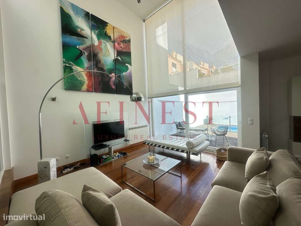 Oportunidade Rara! Moradia T4 com Piscina e Garagem para 3 Carros - Grande imagem: 4/28