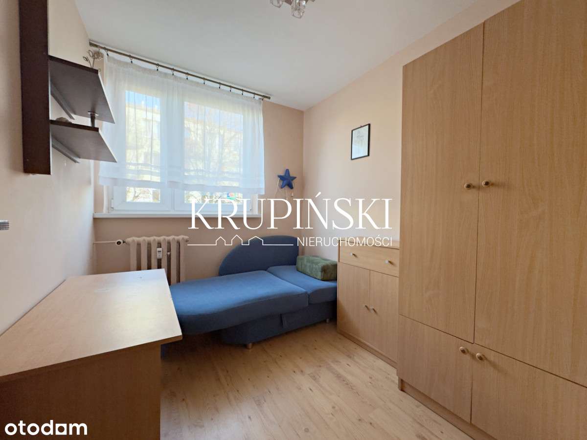 4 pokojowe mieszkanie na Bielanach. II piętro.-5