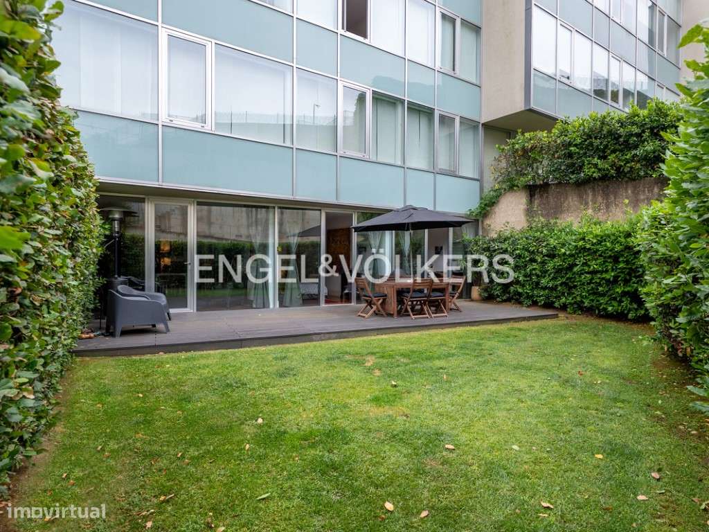 Apartamento T3 com piscina e ginásio em Condomínio de Luxo - Grande imagem: 2/39