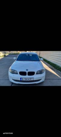 BMW Seria 1 123d DPF Aut. Edition Sport - 10