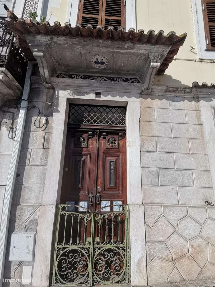 Prédio com vista soberba sobre o rio Mondego-17