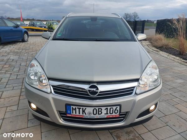 Opel Astra III 1.6 Elegance - 31