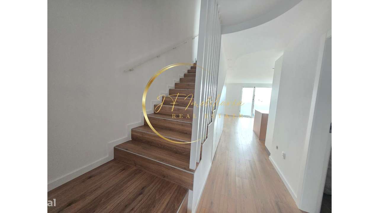 NOVO - Apartamento T2 DUPLEX-9