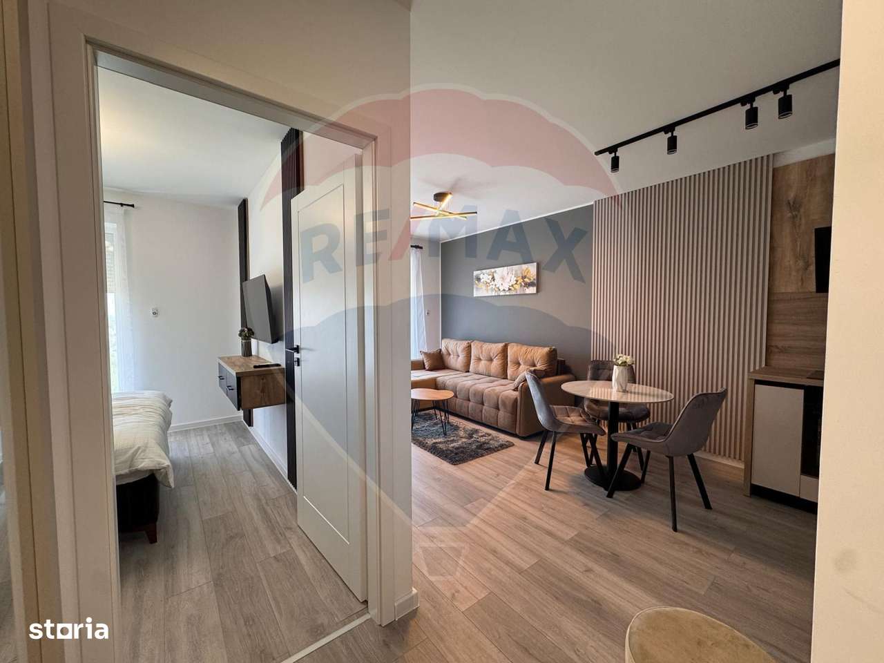 Apartament 2 camere de vanzare in Targoviste - Imagine principală: 2/8