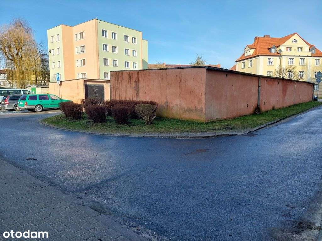 Garaż jednostanowiskowy- Nadrzecze