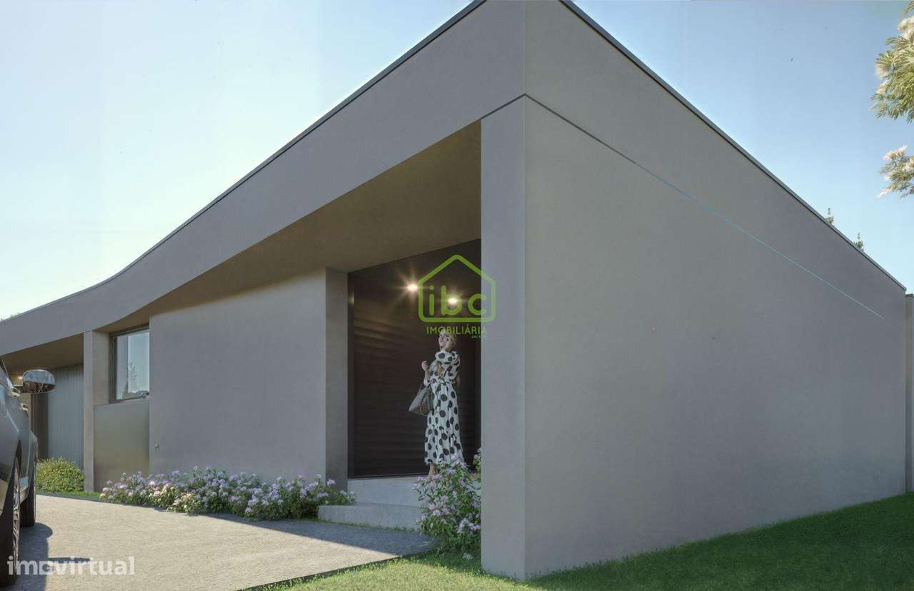 MORADIA DE LUXO T3 COM PISCINA + MORADIA T1 INDEPENDENTE-2