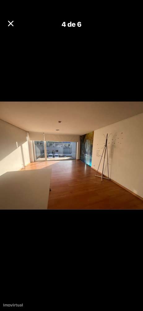 Imóvel comercial com ar condicionado e estacionamento - Grande imagem: 2/7