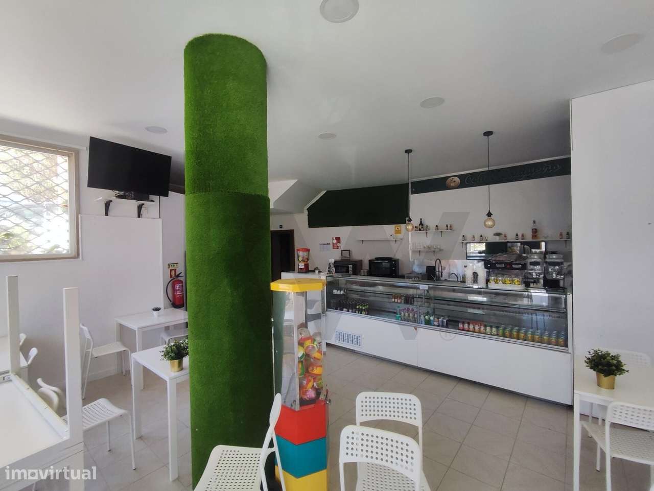 Espaço comercial para venda no Rinchoa, Rio de Mouro - Grande imagem: 4/27