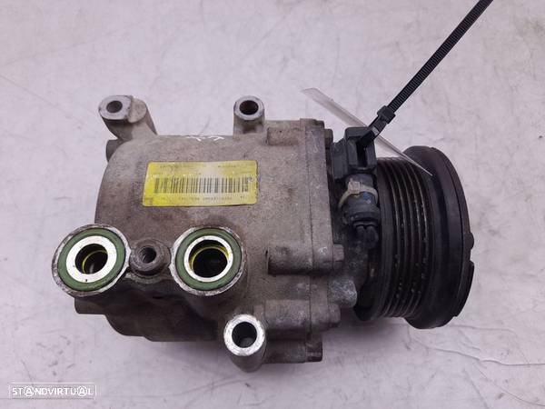 Compressor Do Ar Condicionado / Ac Ford Fiesta Vi (Cb1, Ccn) - 2