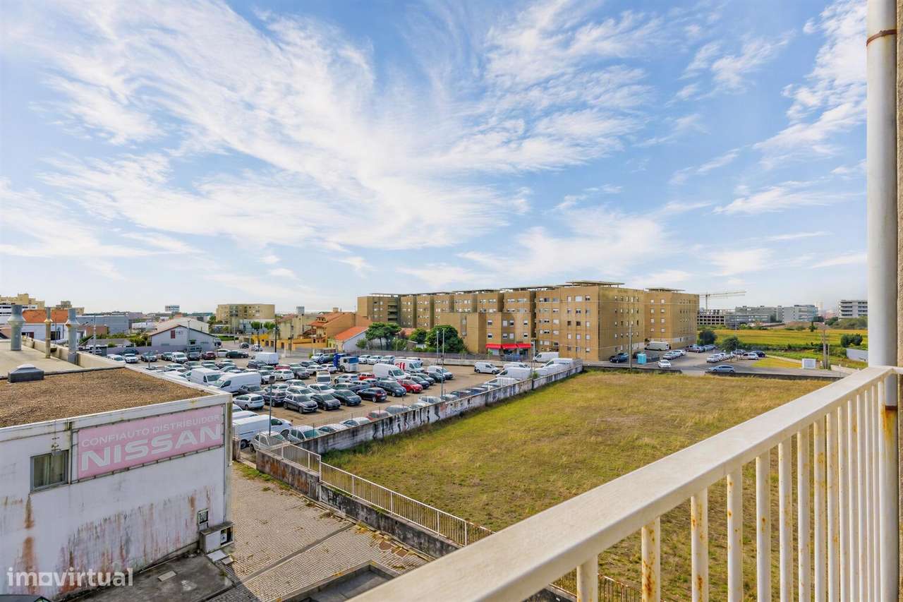 Apartamento T3 com 2 Frentes, Varandas em Vila do Conde-25