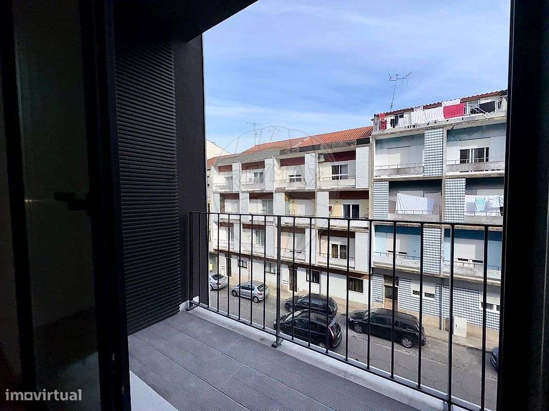APARTAMENTO T0 NOVO JUNTO À AVENIDA DA LIBERDADE, BRAGA-14