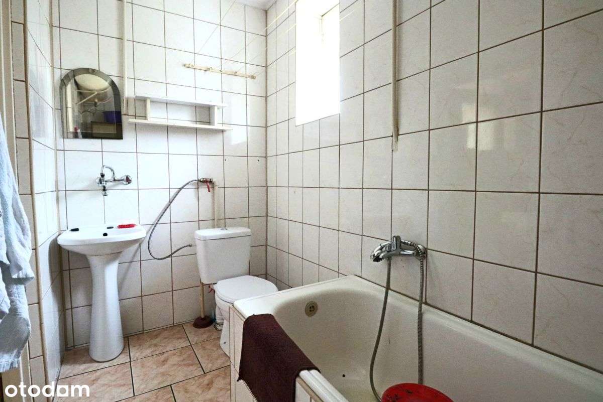 Dom i budynki gosp., działka 25ar -Miłochowice-10