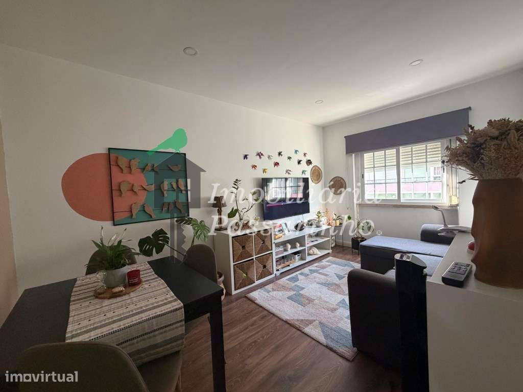Apartamento T3 Amora-0