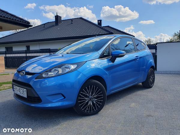 Ford Fiesta 1.25 Ambiente - 1