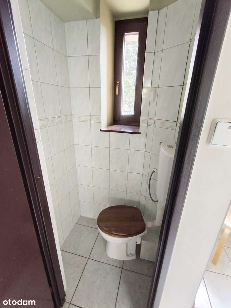 RYNEK Ul. Więzienna 5 !!! Całe piętro w kamienicy !!!-11