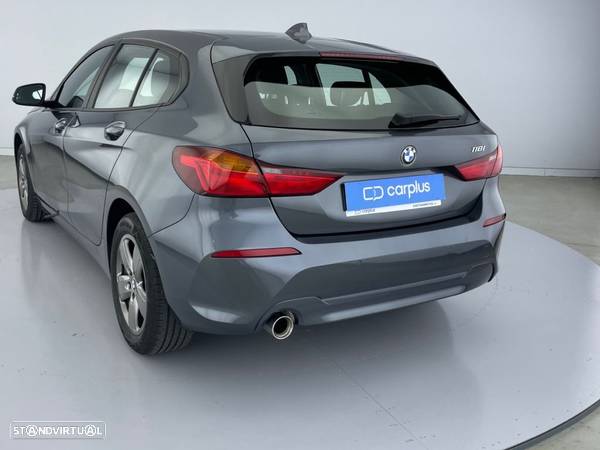 BMW 118 i Auto - 27