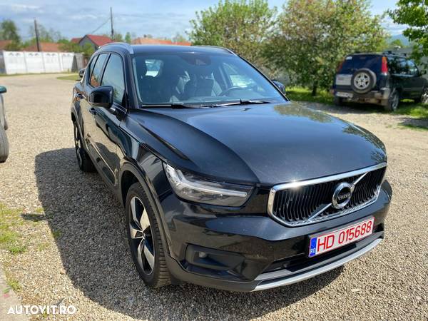 Volvo XC 40 D3 Momentum Pro - 1