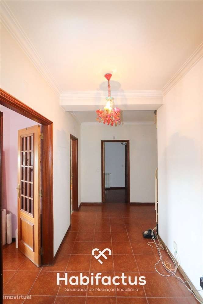 Apartamento T3+1 Duplex para  venda em Marzovelos.-5