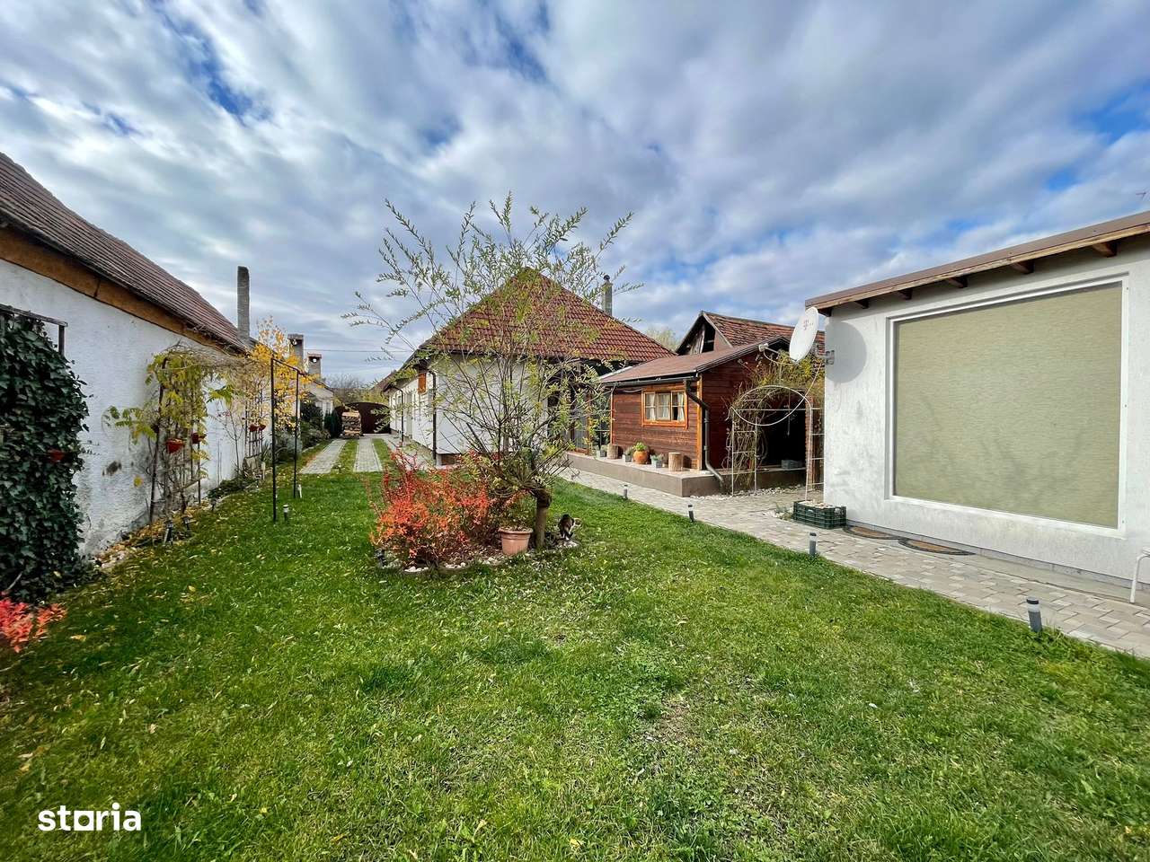 Casa moderna Sinca Veche !-0