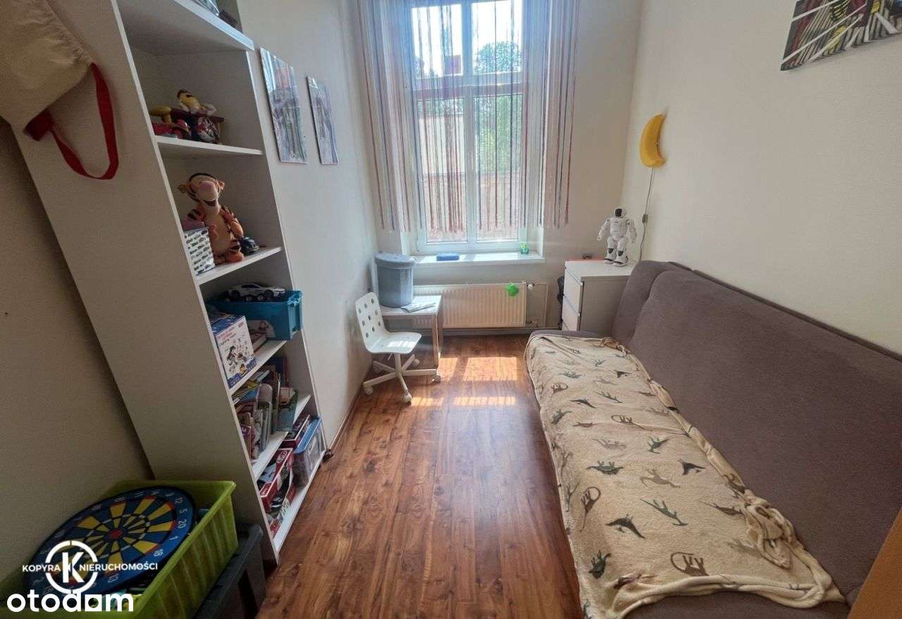 Na sprzedaż przestronne mieszkanie 5-pokojowe-10