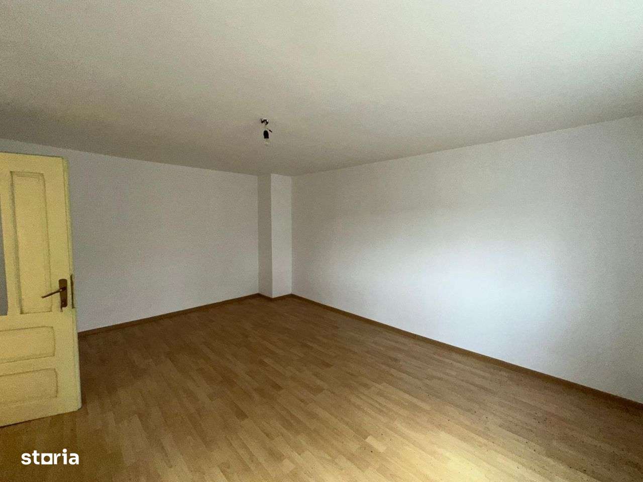 Anunț Vânzare Casă cu Etaj - Stațiunea Slănic Prahova-11