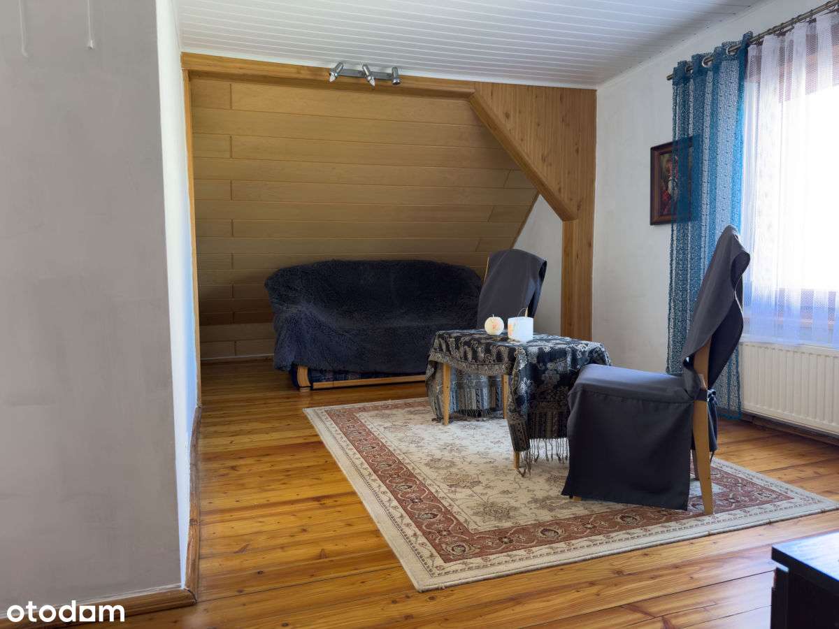 Dom w otoczeniu zieleni Wójcice-13