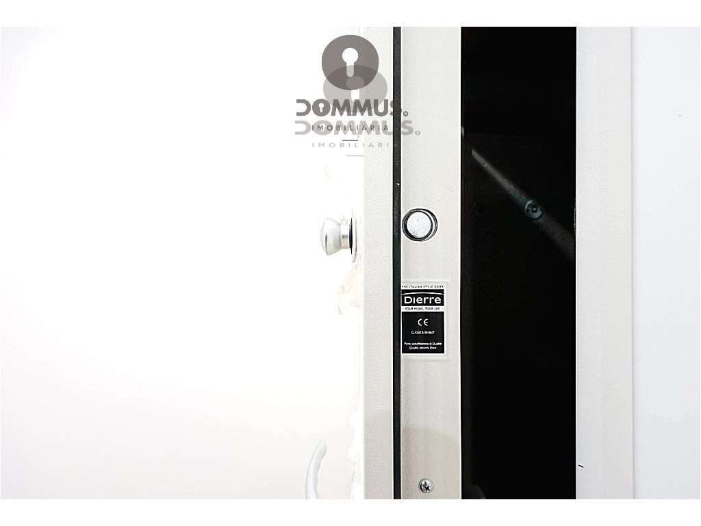 Apartamento T2+1 Renovado na Buraca-22